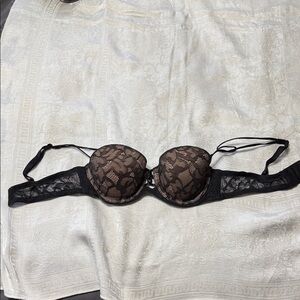 Victoria's Secret Black and Brown Lace Bra